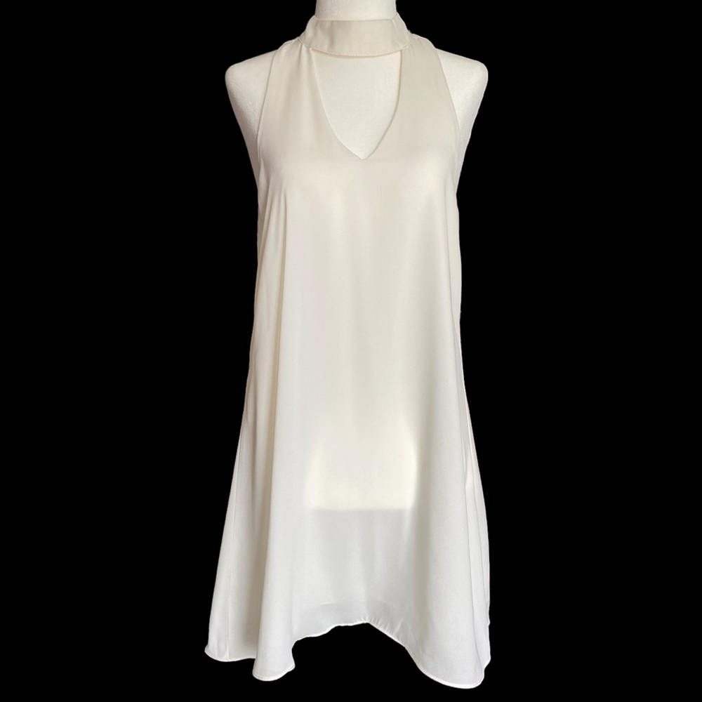 A Line winter white Mini dress, size small. Purchased at small boutique.  Formal